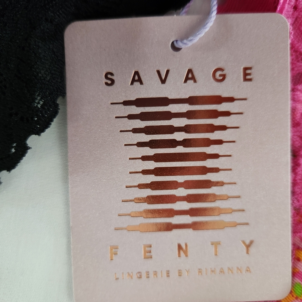 Savage X Fenty - Picture 3 of 3